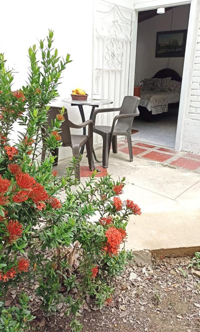 Hostal Corales Толу Екстер'єр фото